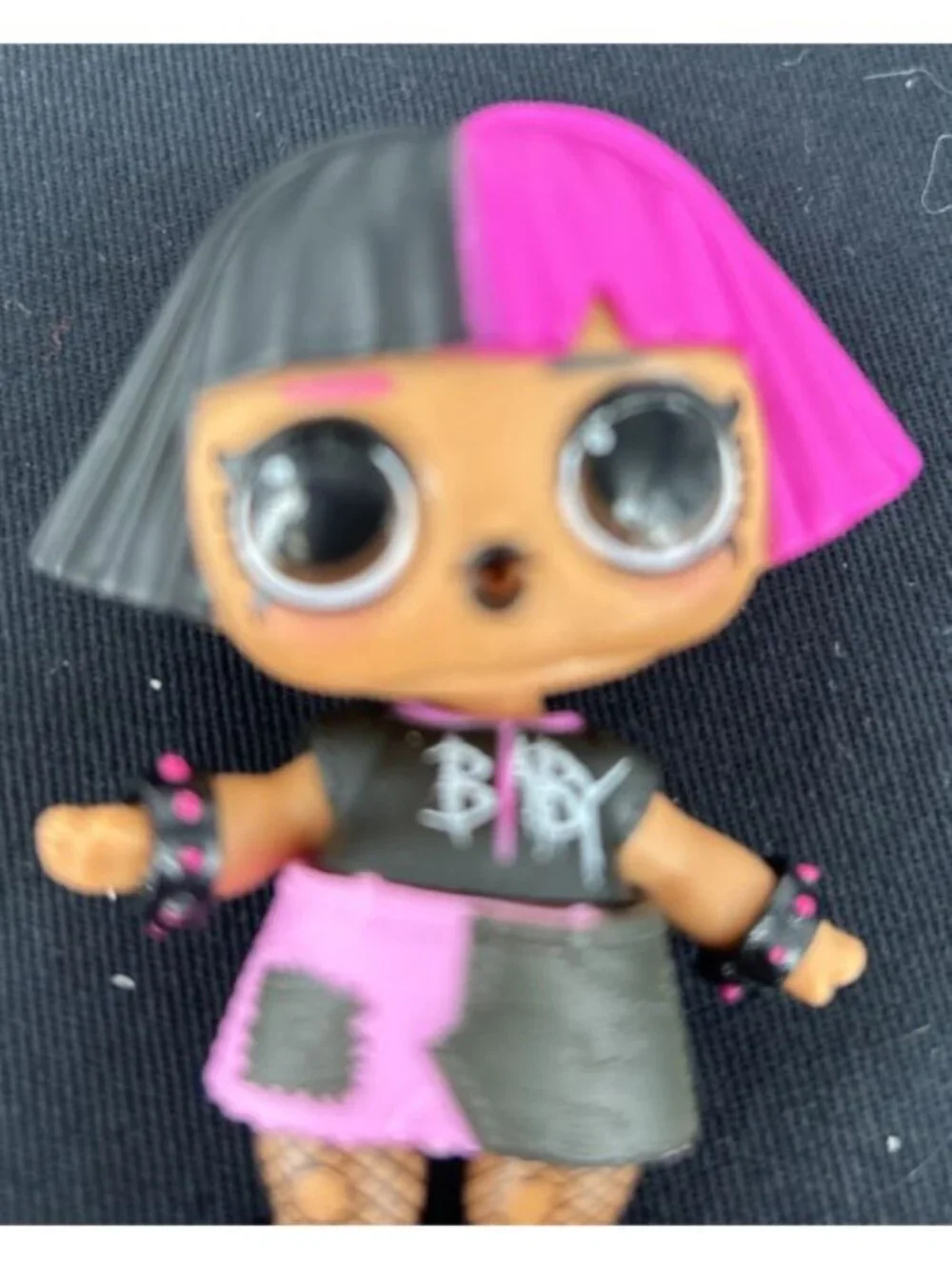 LOL Surprise Doll Metal babe with some accessories 3